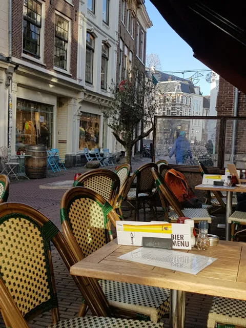 Eetcafé De Vingerhoed