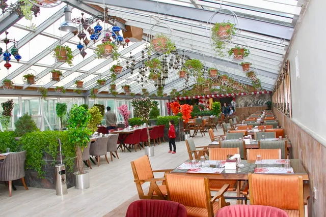 Turkish Family Restaurant & Cafe