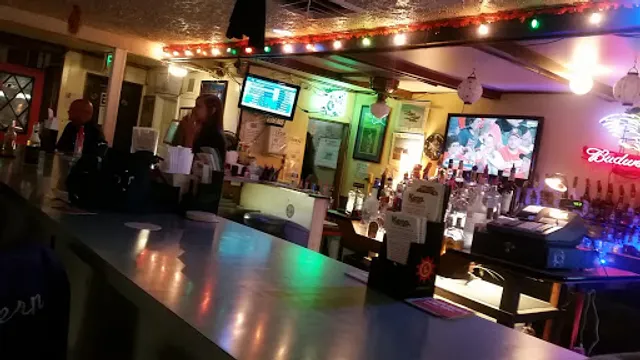 J J's Tavern