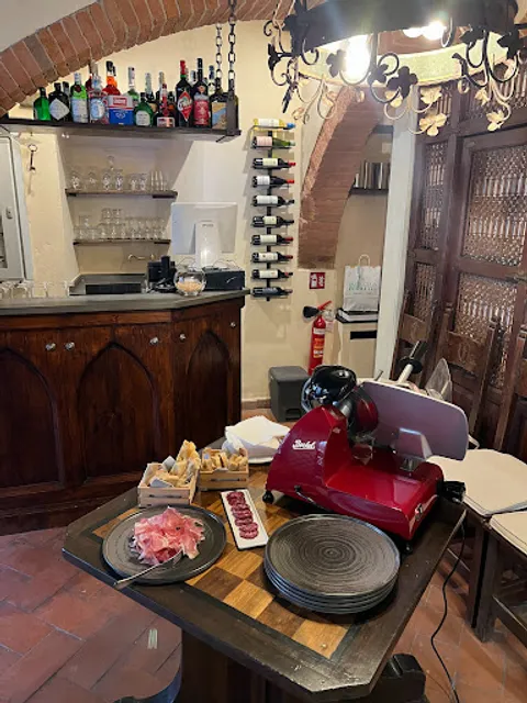 La Dispensa Osteria Enoteca