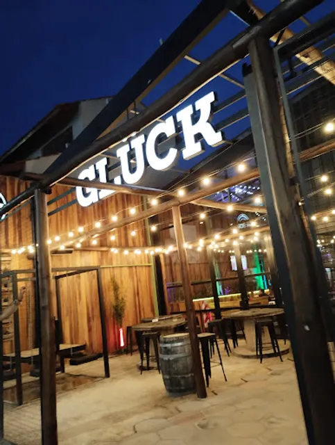 Glück Cervecería - Faro