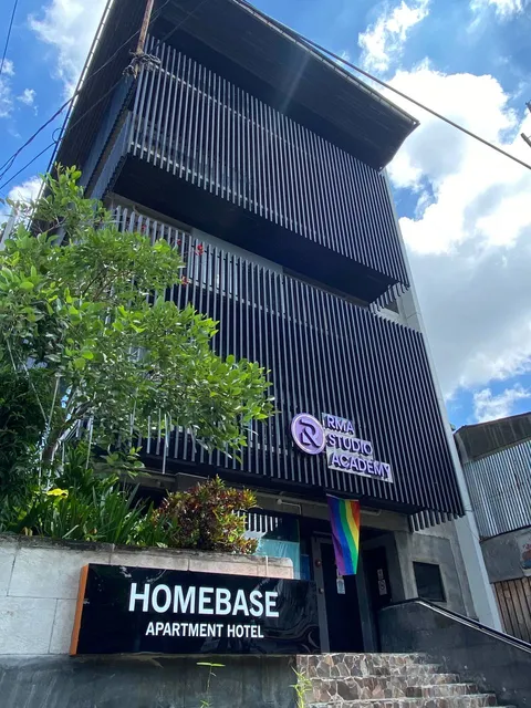 HomeBase Apartment Hotel