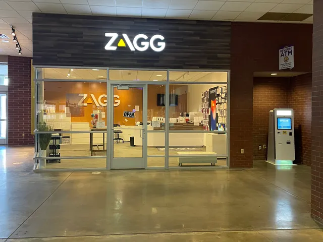 ZAGG The District