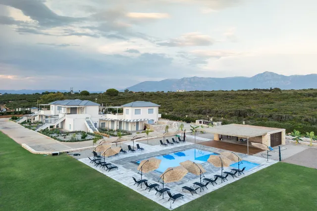 Mantis Seaside Houses