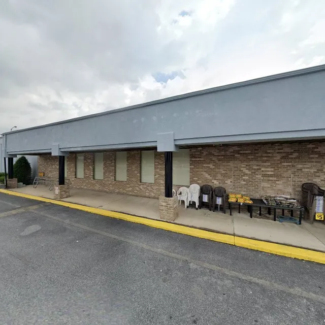 Roses Discount Store