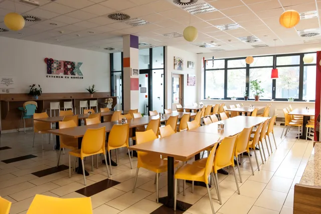 Ipark étterem és kávézó