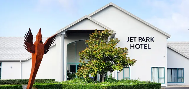 JetPark Hamilton Airport Hotel & Conference Centre