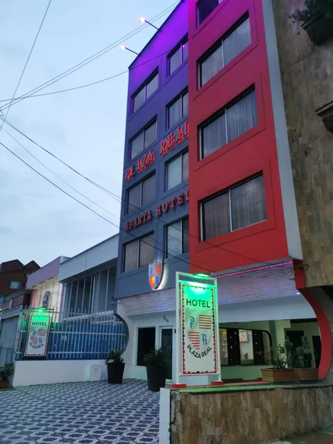 Apartahotel Plaza Real