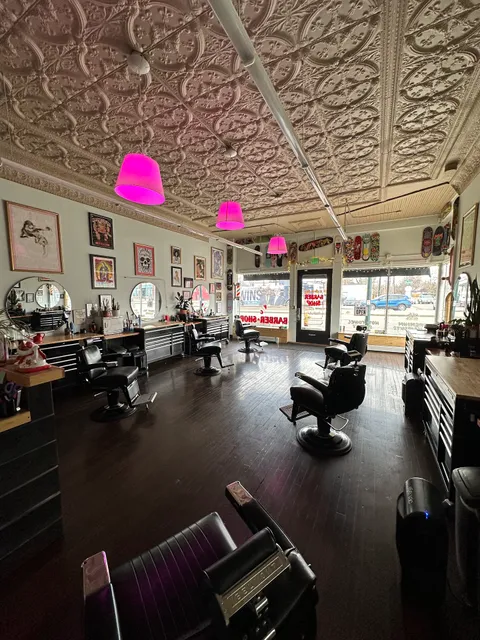 Fortune Cat Barbershop