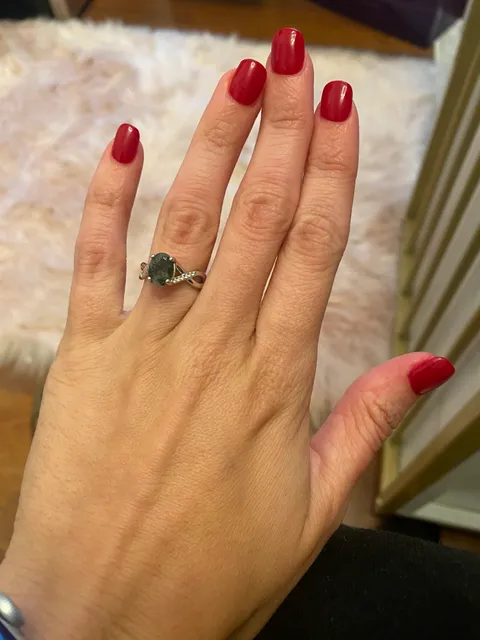 Chic Nail & Beauty Loft (Polaris)