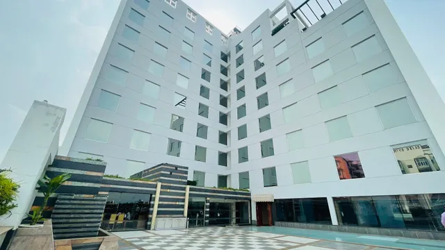Ramada by Wyndham Ghaziabad Vasundhara