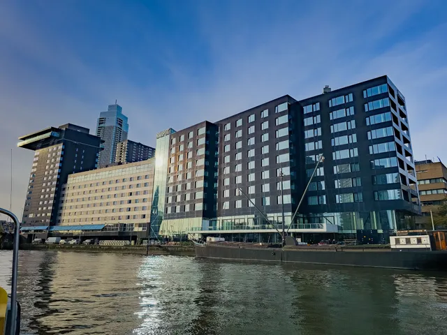 Haven Hotel Rotterdam, Curio Collection by Hilton