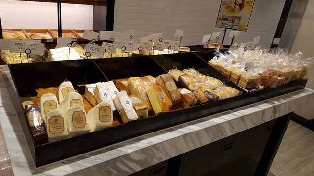 澳门莉莲蛋挞饼屋