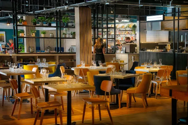 Canteena Bar + Grill