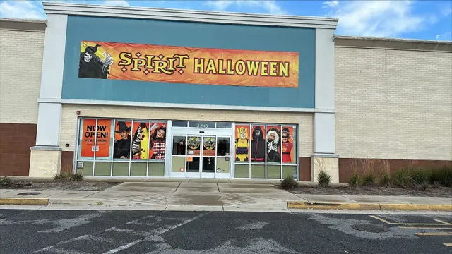 Spirit Halloween