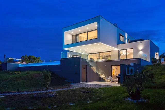 Sunrise Dream Luxury Villa