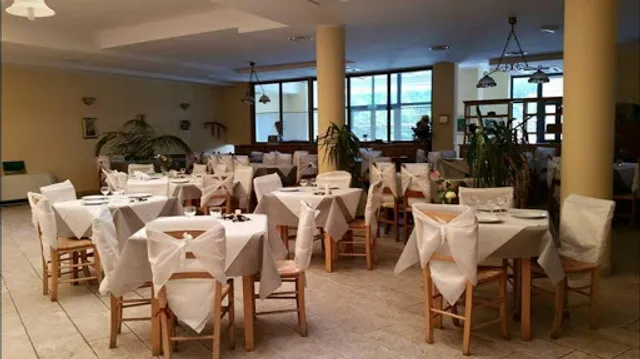 Ristorante Dancing "Valle Della Luna"