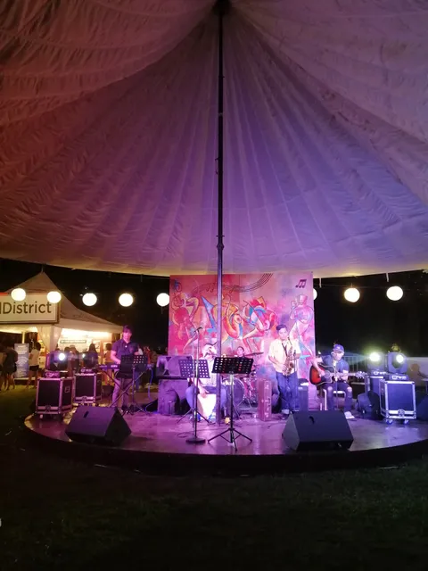 Green Field marketplace