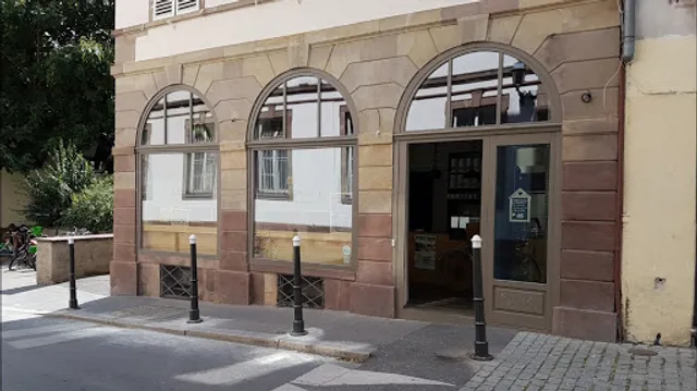 Harmonie Bowl and Juice