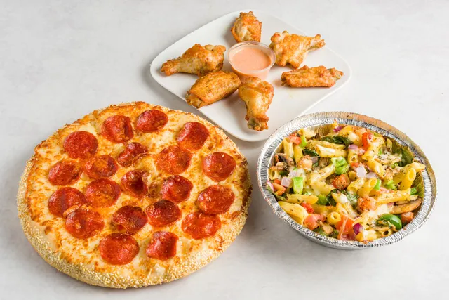 Red Swan Pizza - Fort Erie