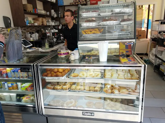 Sabor Colombiano Bakery & Restaurant