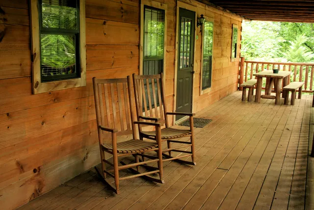 Big Bear Cabin Rentals | Franklin NC
