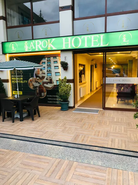 Larok Otel