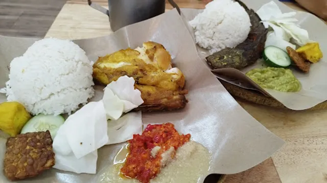 Ayam Getok Mantul Sg Besi