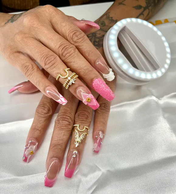 Gorgeous Nails And Spa