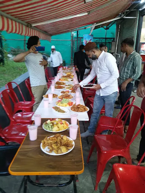 Crunchies food with love