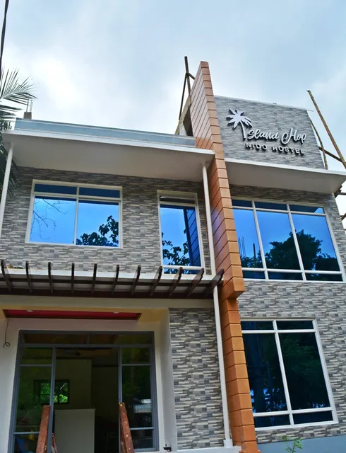 OYO 712 Island Hop Nido Hostel