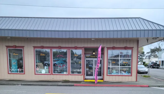 Tsunami Beach Company