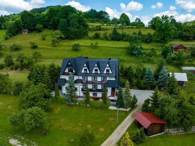 Dom wypoczynkowy - U STASKA w górach Gorcach