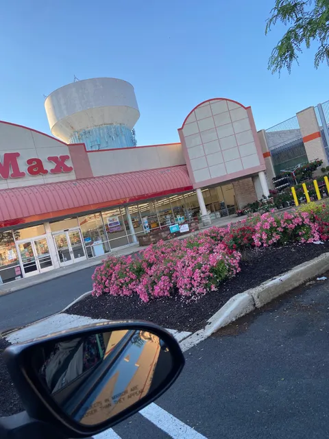 Water Tower Square Shopping Center