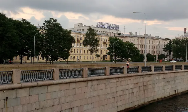 Kino Khostel Na Vyborgskoy
