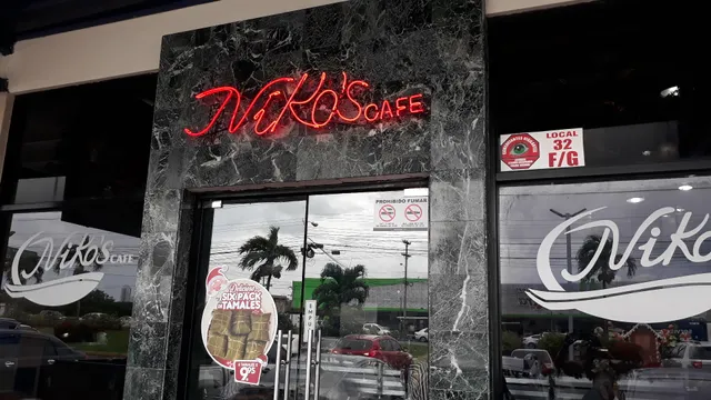 Niko's Café | Los Pueblos