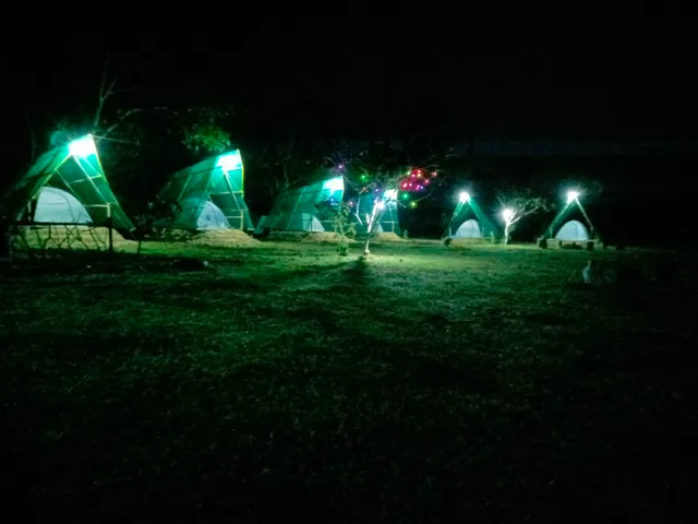 FESENGBOR ECO CAMP