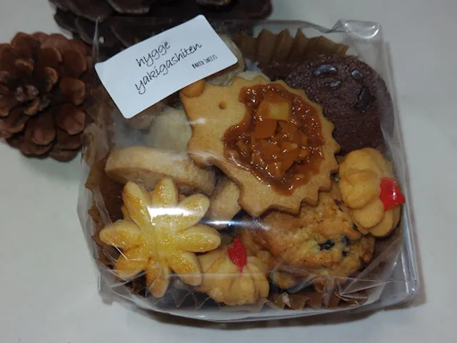 ヒュッゲ 焼き菓子店