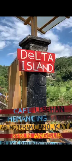 Wisata Delta Island