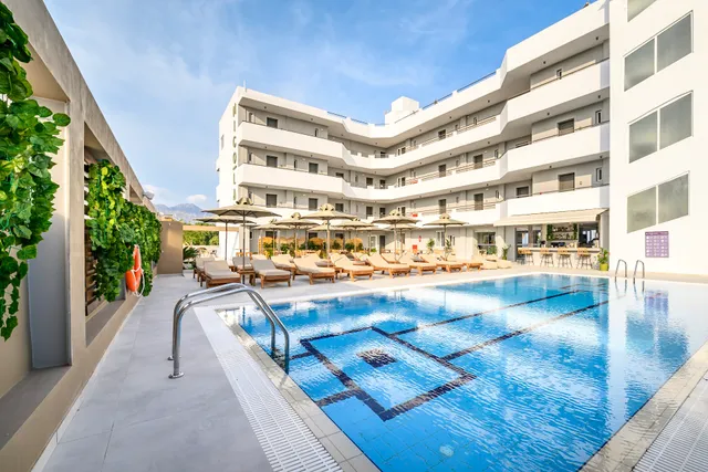 Nicolas Grand Suites