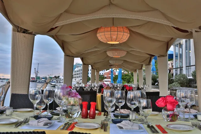 Harbourfront Restaurant