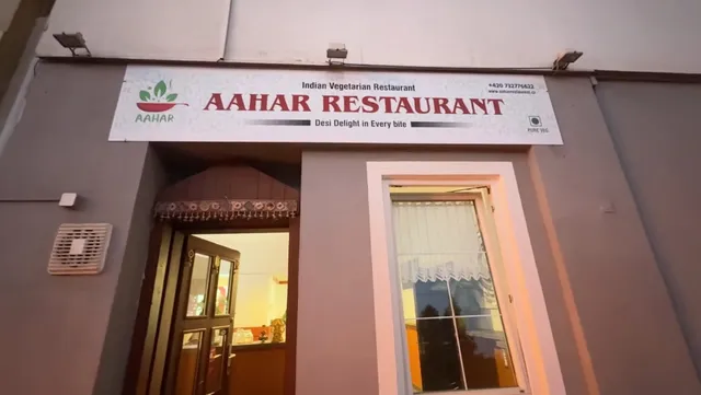 Aahar Restaurant