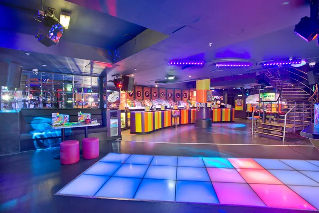 Popworld - Watling Street