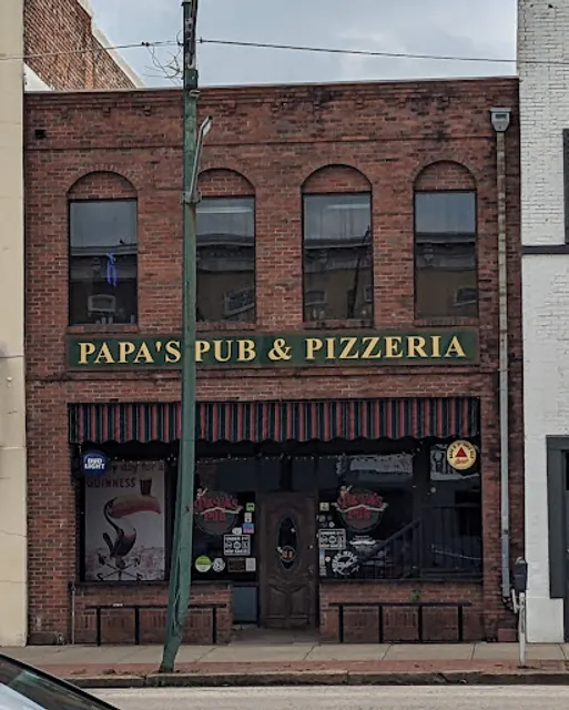 Papa's Pub & Pizzeria