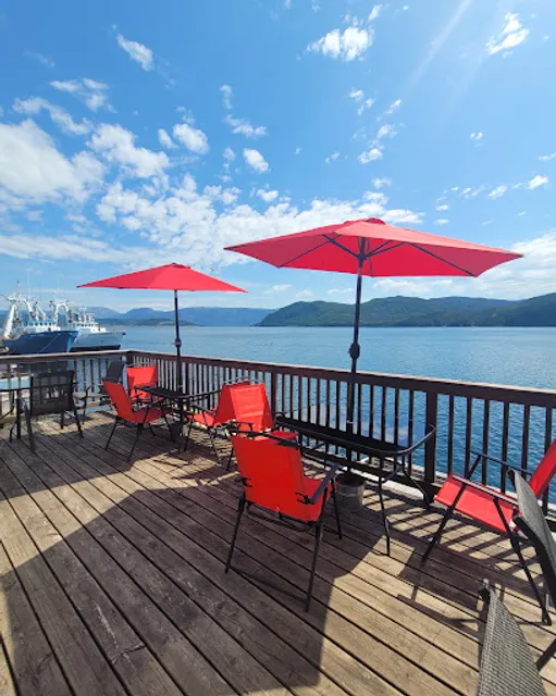 Galliott Studios & Cafe