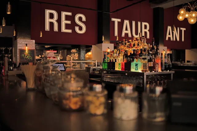 Dupont - Brasserie & Bar