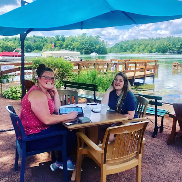 Clearwater Harbor Waterfront Restaurant & Bar