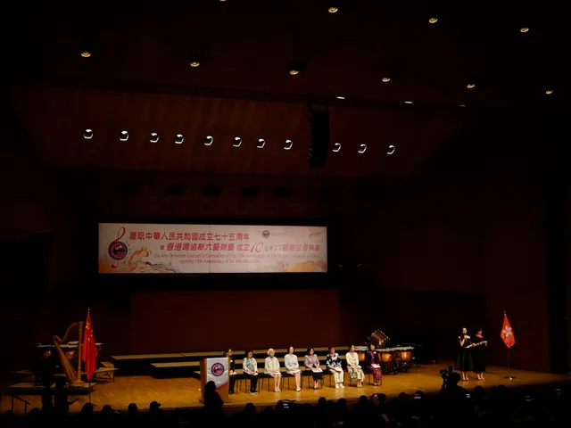 Hong Kong City Hall (High Block)
