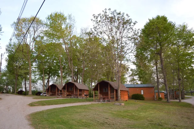 Louisville South KOA Holiday