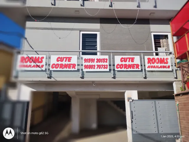 CUTE CORNER HOME STAY